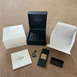 GV2 Women’s or Men’s Watch Box for Storage or Display. Empty. Gevril Group